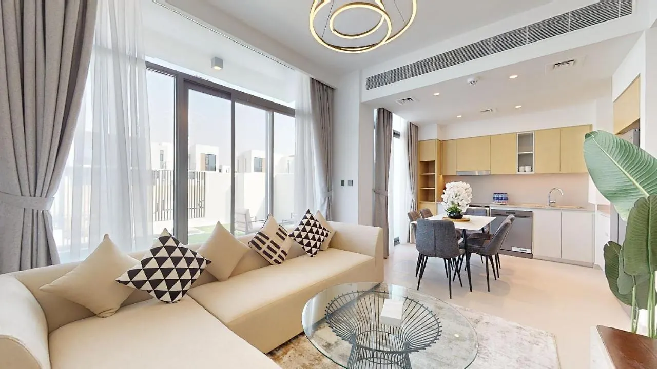 Primestay - Joy Cluster, 3Br Plus Maids, Arabian Ranches 3 Dubai
